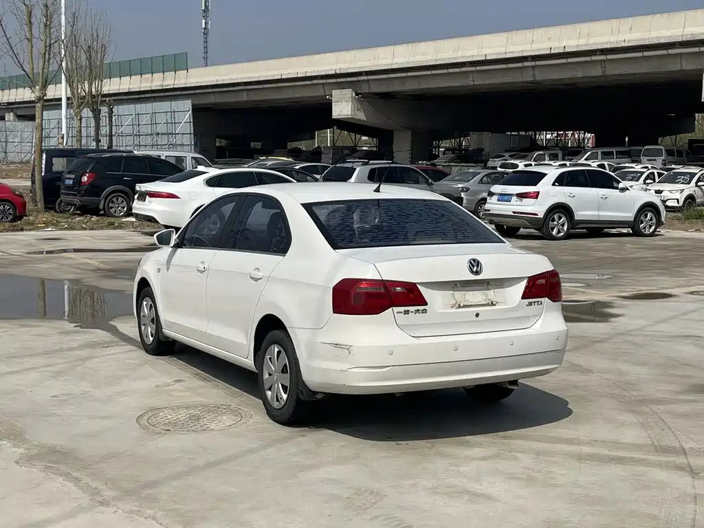 Volkswagen Jetta 2014
