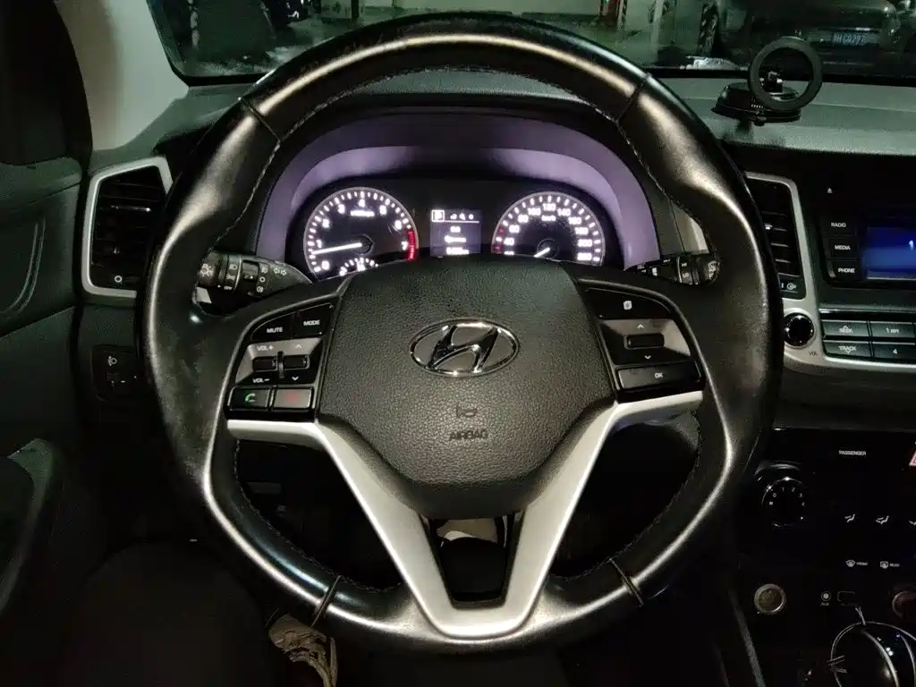 Hyundai Tucson 2017 — фото 3