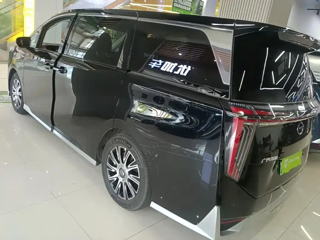 GAC Motor Trumpchi E9 2023 — фото 5