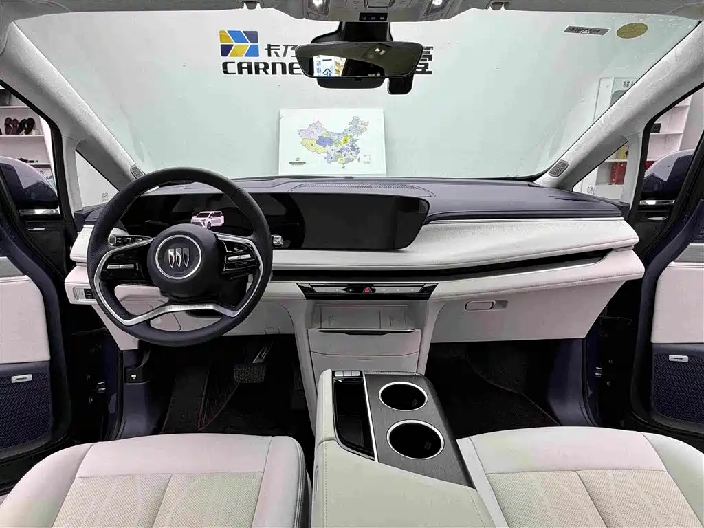 Buick GL8 New Energy 2025 — фото 11