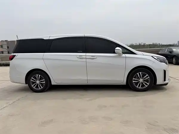 Buick GL8 2023