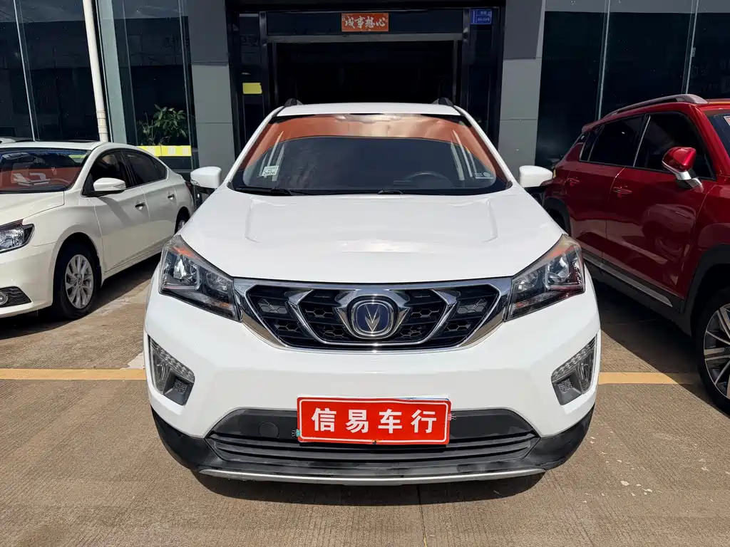 Changan CS15 2018 — фото 2