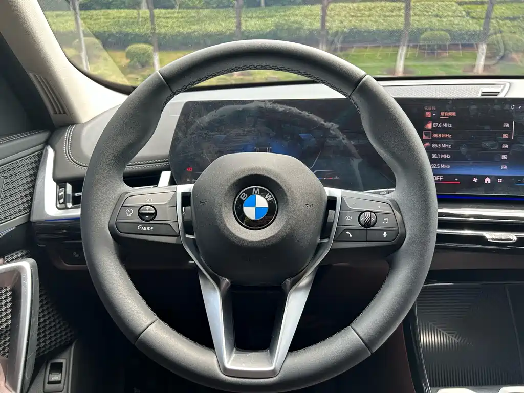 BMW X1 2023 — фото 13