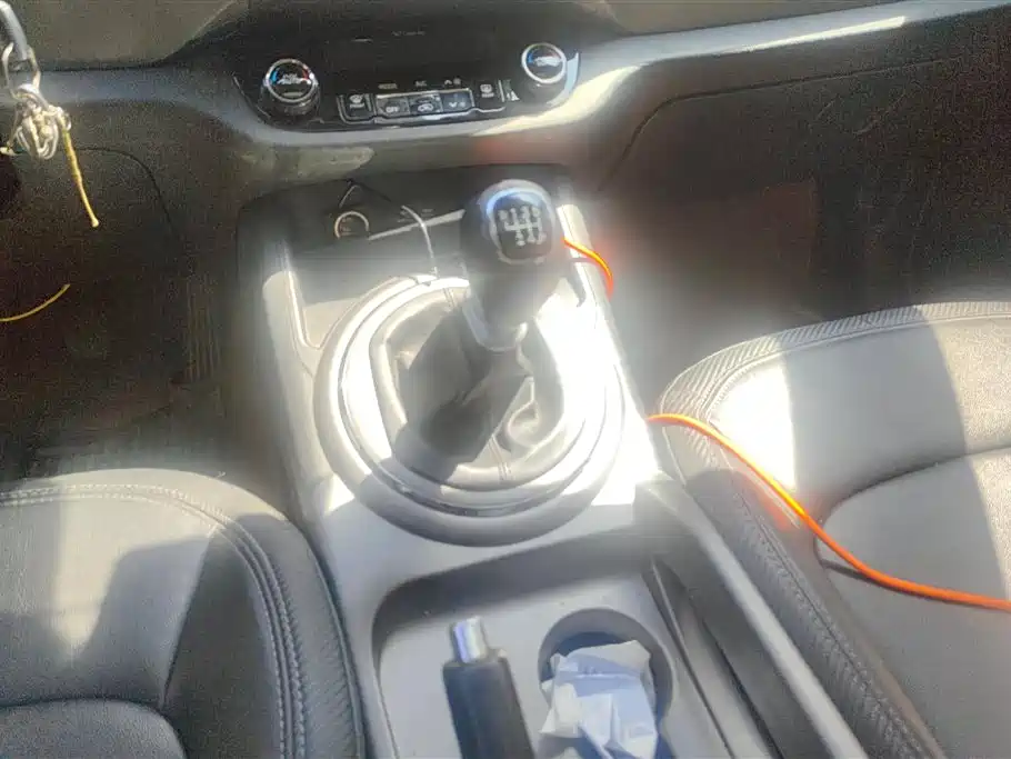 Kia Sportage 2015 — фото 16