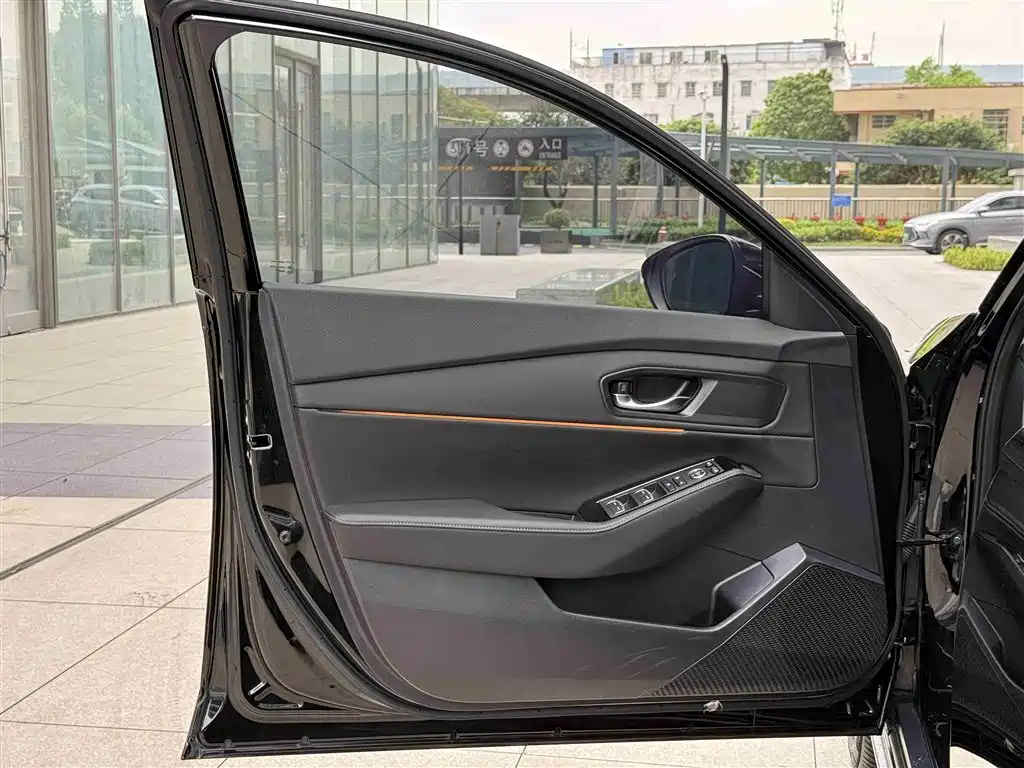 Honda Accord 2025 — фото 18