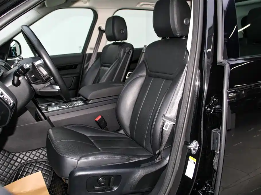 Land Rover Discovery 2021 — фото 11