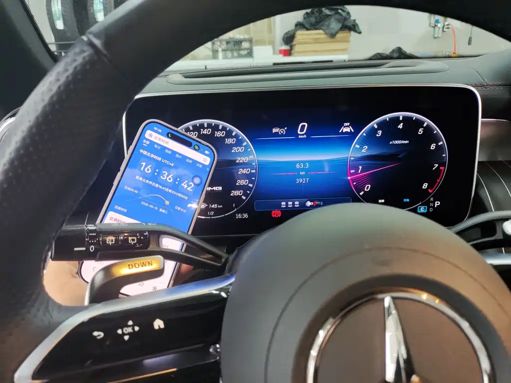 Mercedes-Benz GLC AMG 2025 — фото 6