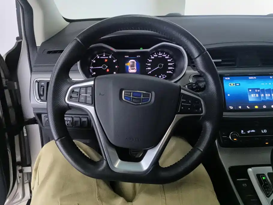 Geely Emgrand GS 2019 — фото 15