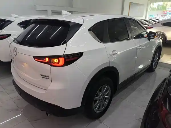 Mazda CX-5 2024