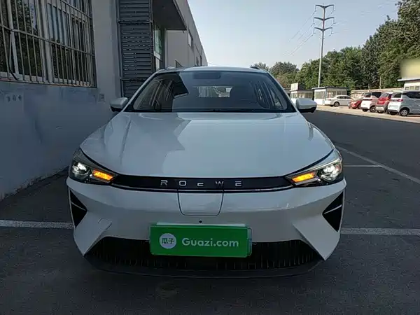 Roewe Ei5 2021