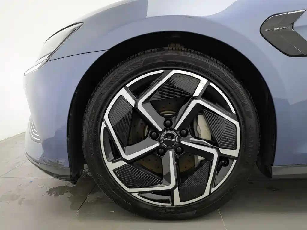 BYD Seal 2022 — фото 17