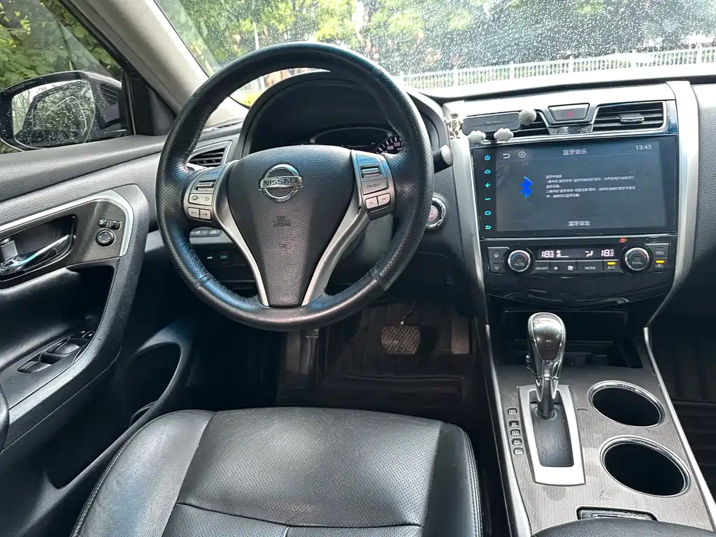 Nissan Teana 2016 — фото 10