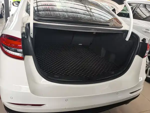 Ford Mondeo 2022