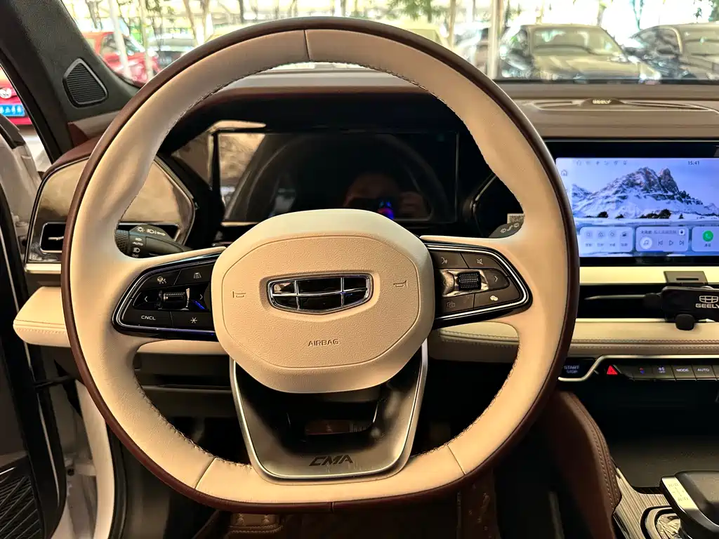 Geely Xingyue L 2023 — фото 17