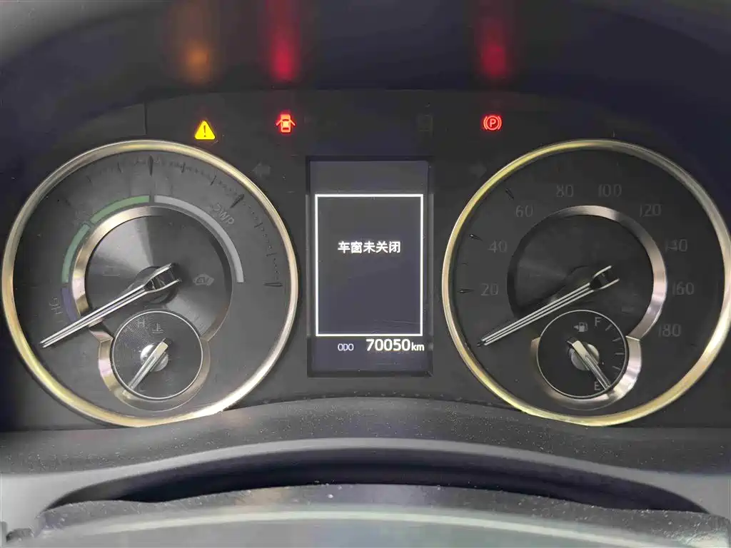 Toyota Alphard 2022 — фото 14