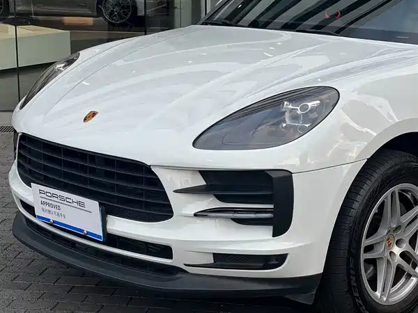 Porsche Macan 2020