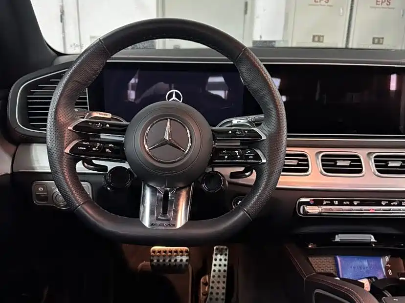 Mercedes-Benz GLE AMG 2025 — фото 5
