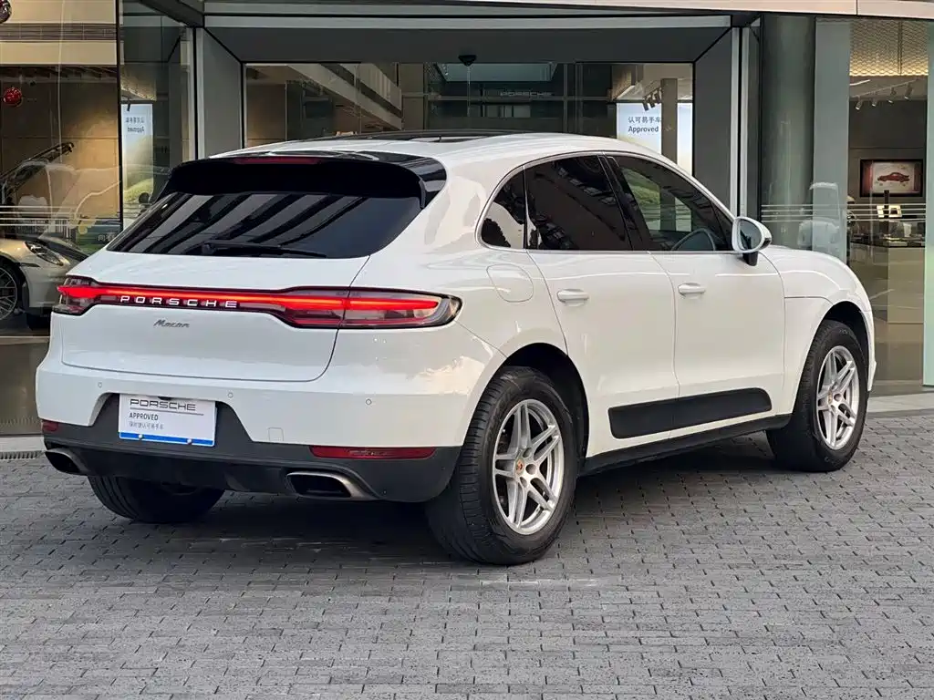 Porsche Macan 2020 — фото 4