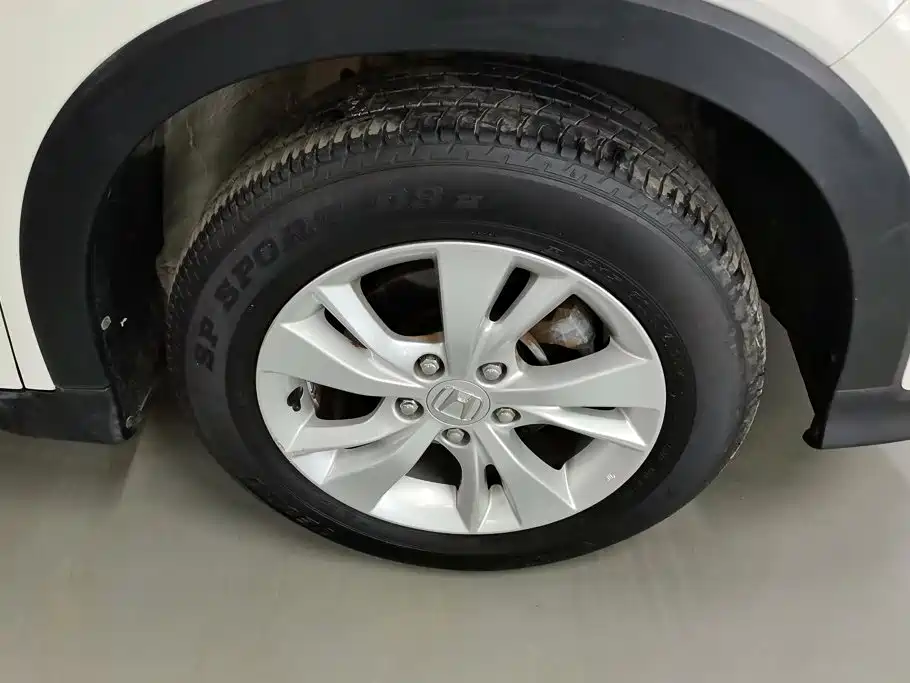 Honda Vezel 2015