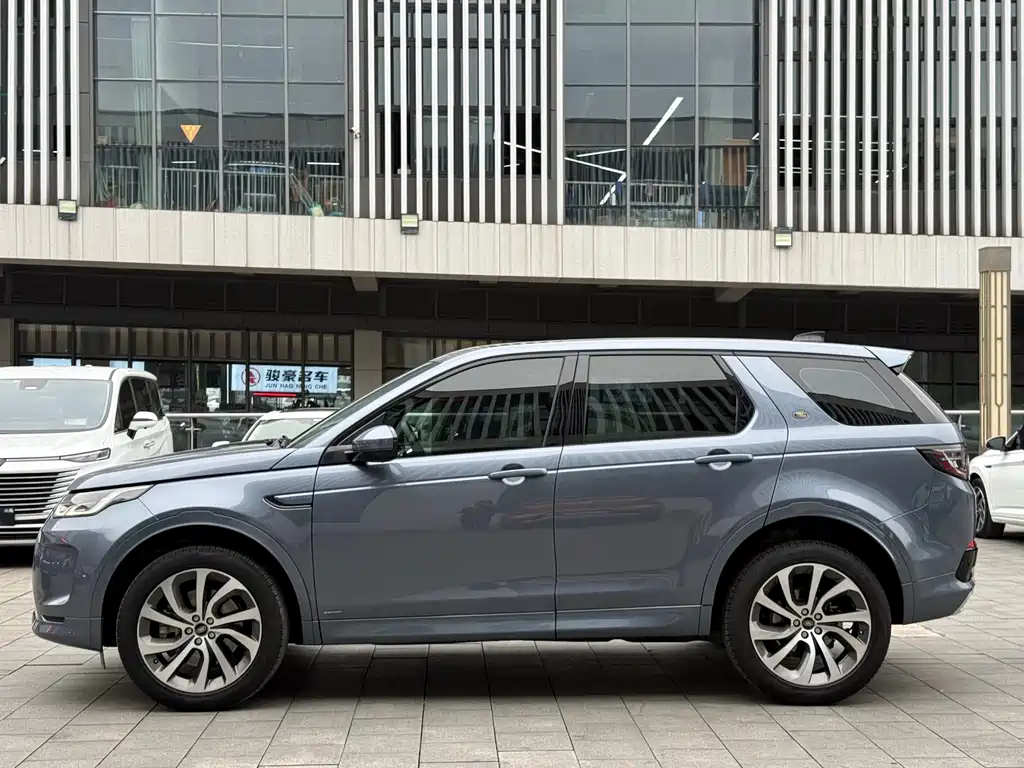 Land Rover Discovery Sport 2021 — фото 4