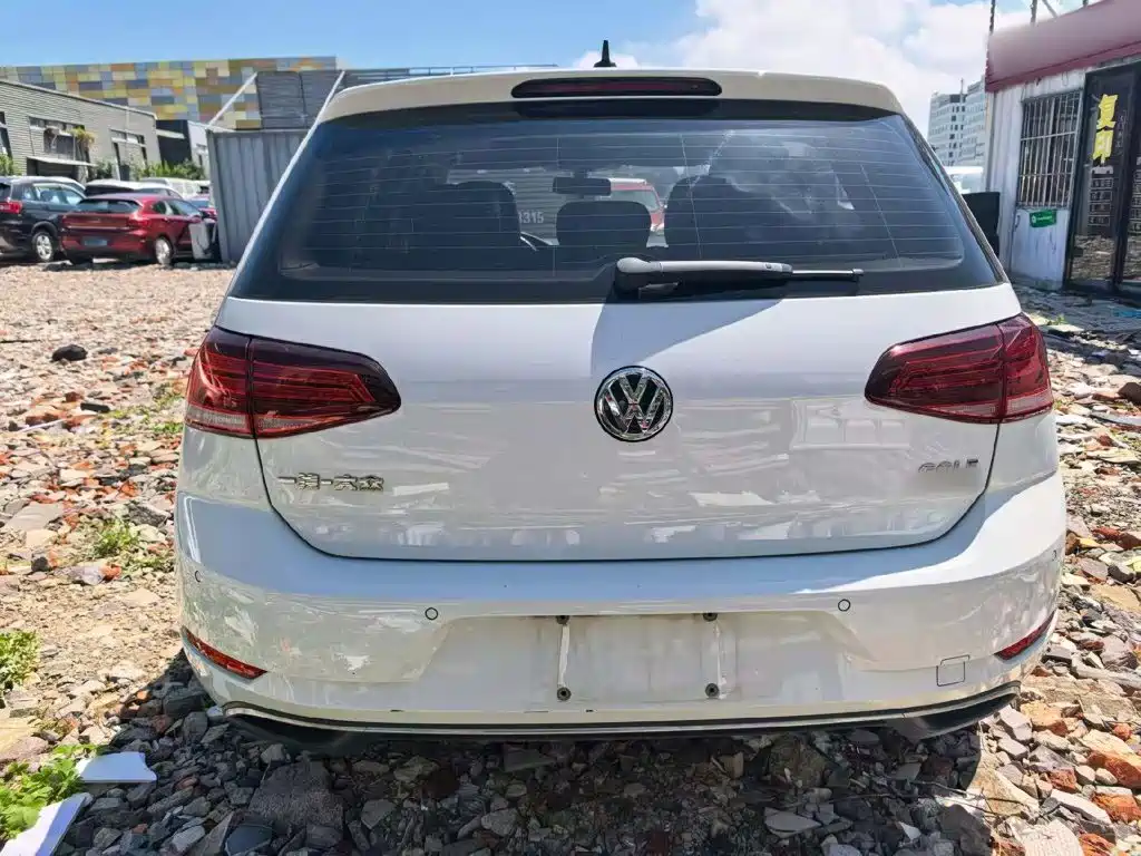 Volkswagen Golf 2020