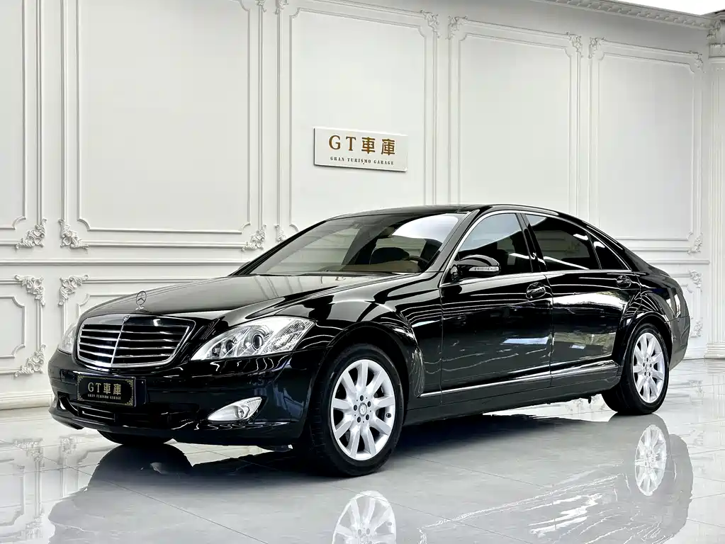 Mercedes-Benz S-Class 2009 — фото 1
