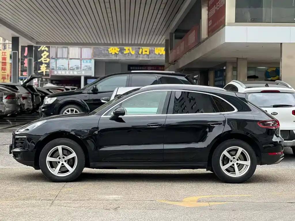 Porsche Macan 2015 — фото 3