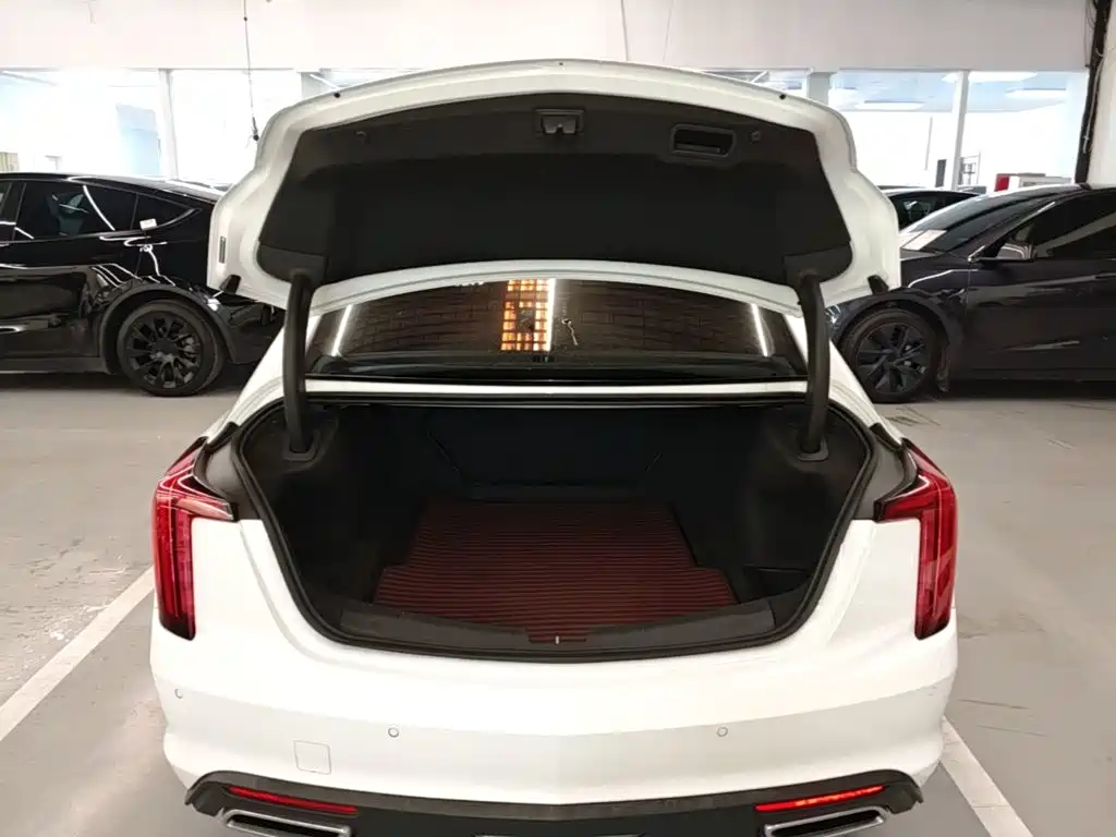 Cadillac CT5 2020 — фото 19