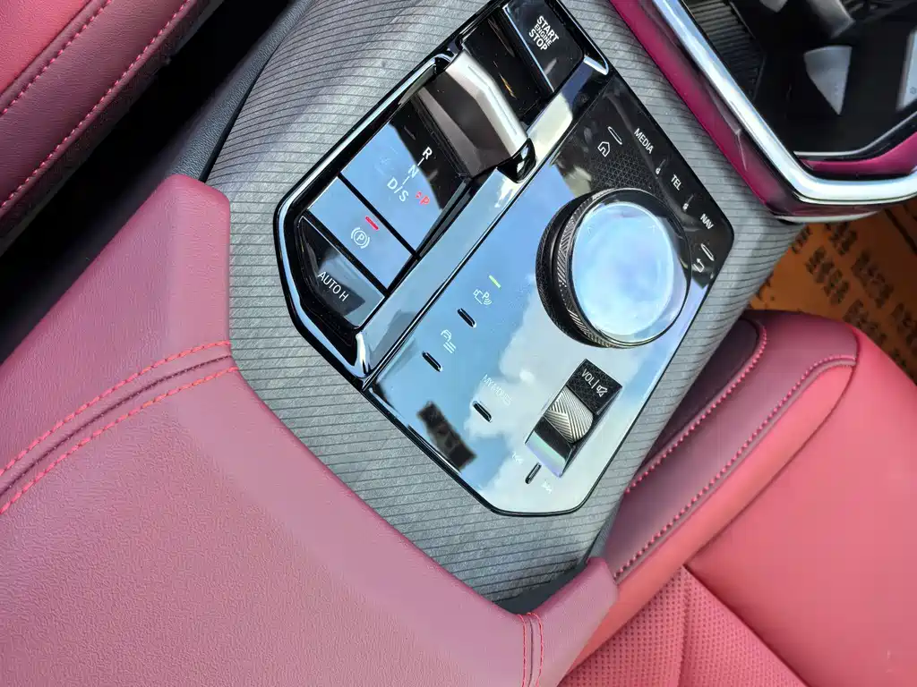 BMW X3 2025 — фото 10