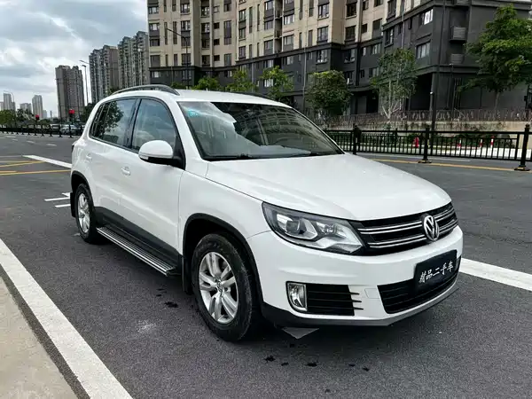 Volkswagen Tiguan 2015