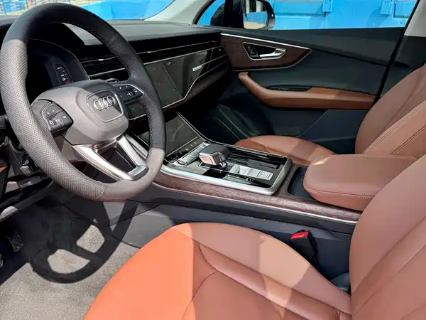 Audi Q7 2021