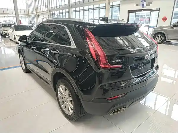 Cadillac XT4 2022