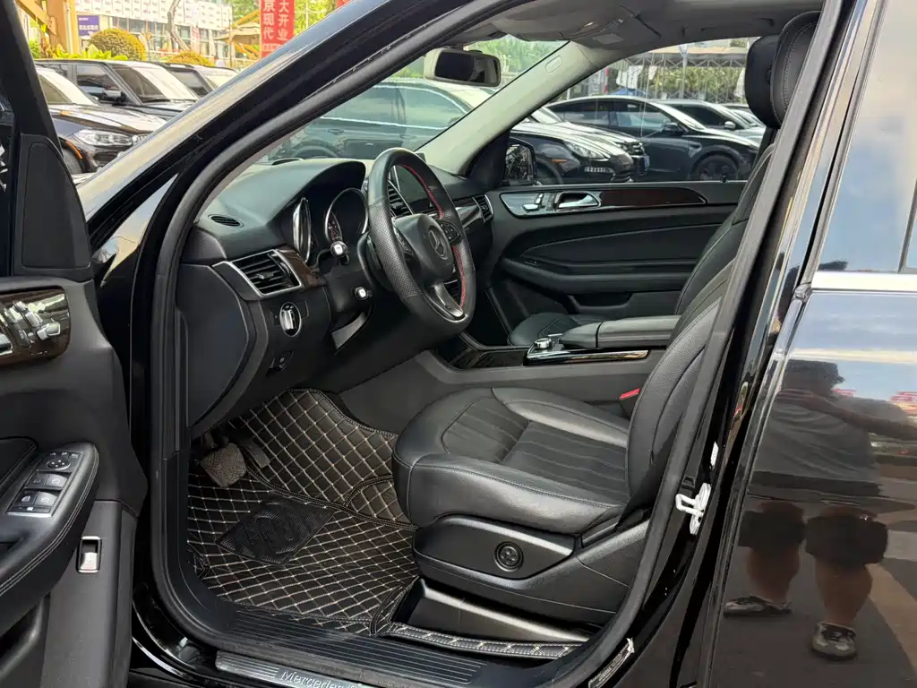 Mercedes-Benz GLE 2016