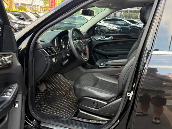 Mercedes-Benz GLE 2016