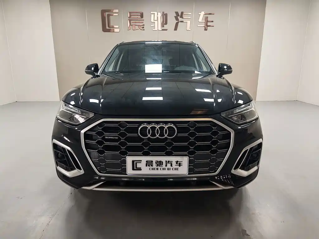 Audi Q5L 2022 — фото 2