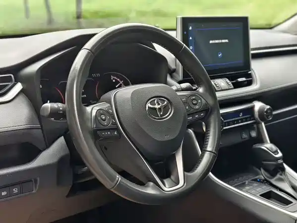 Toyota RAV4 2023