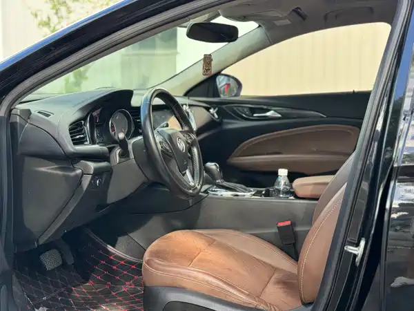 Buick Regal 2018