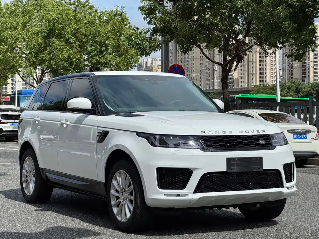 Land Rover Range Rover Sport 2017 — фото 1