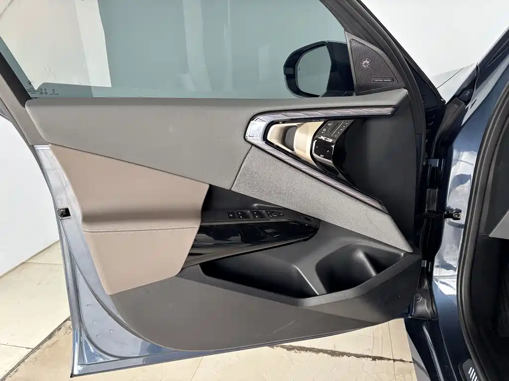 BMW X3 2025 — фото 10