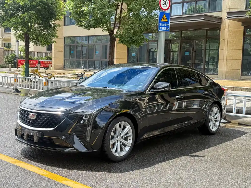 Cadillac CT5 2024 — фото 1