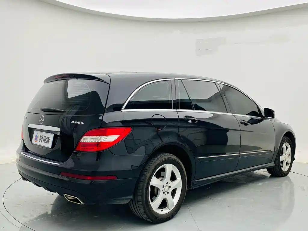 Mercedes-Benz R-Class 2015