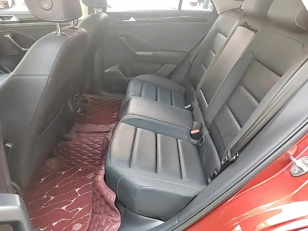 Volkswagen T-Roc 2021 — фото 17