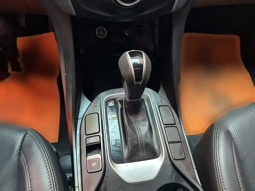 Hyundai Santa Fe 2015 — фото 20