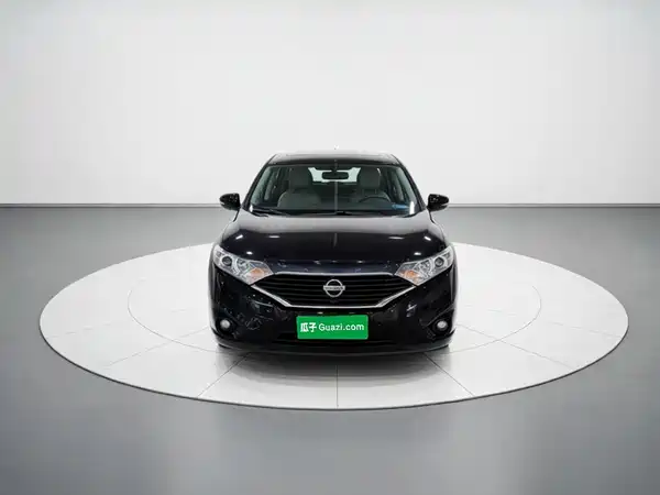 Nissan Quest 2015