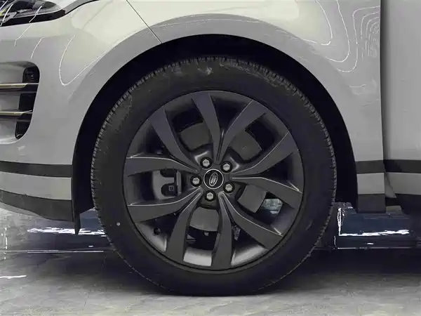 Land Rover Range Rover Evoque 2023
