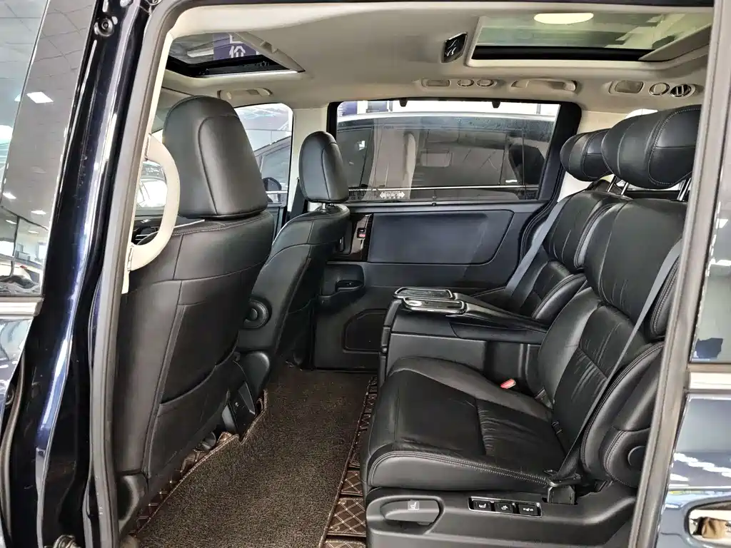 Honda Odyssey 2019 — фото 13