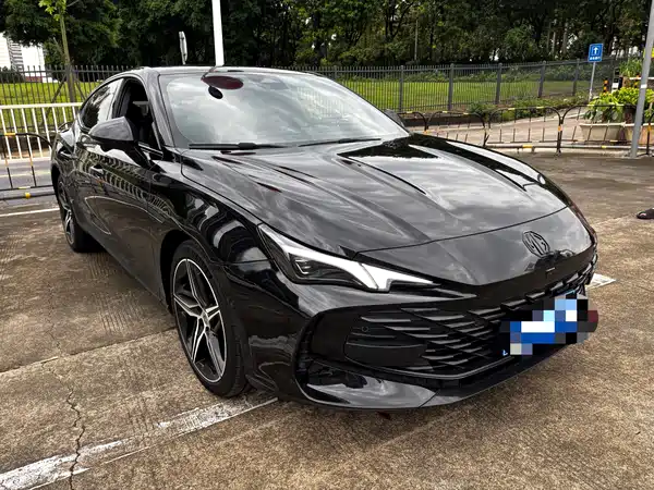 MG MG7 2025