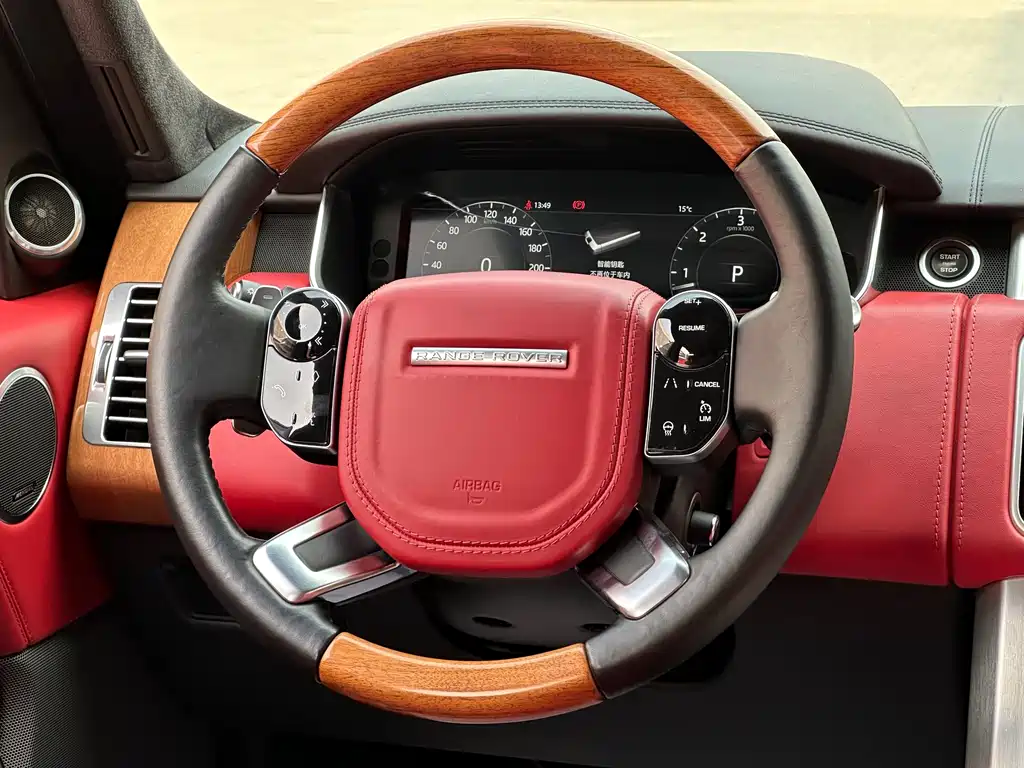 Land Rover Range Rover 2019 — фото 16