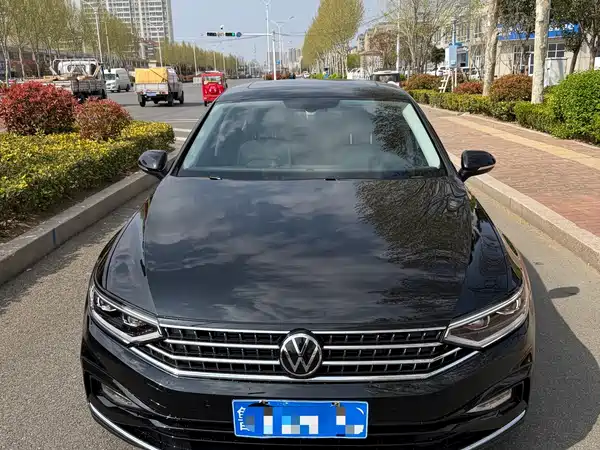 Volkswagen Magotan 2023