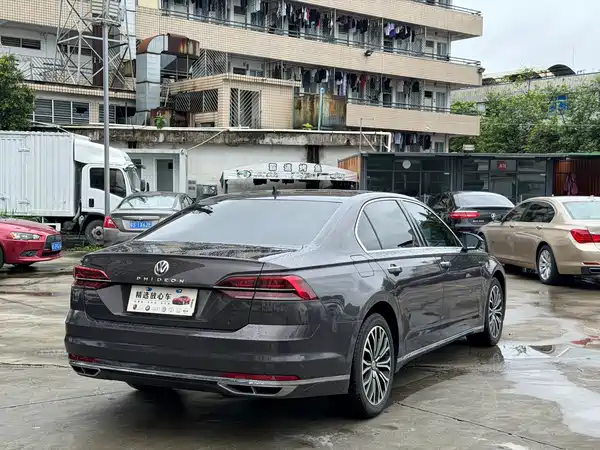 Volkswagen Phideon 2018